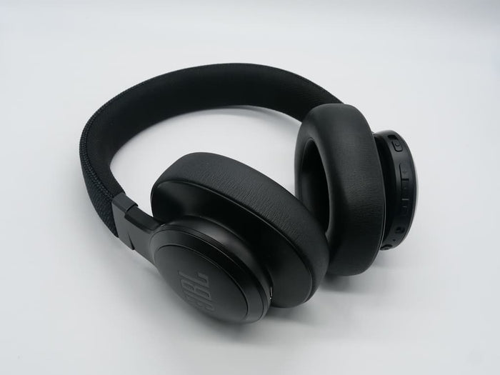 JBL Live 660NC