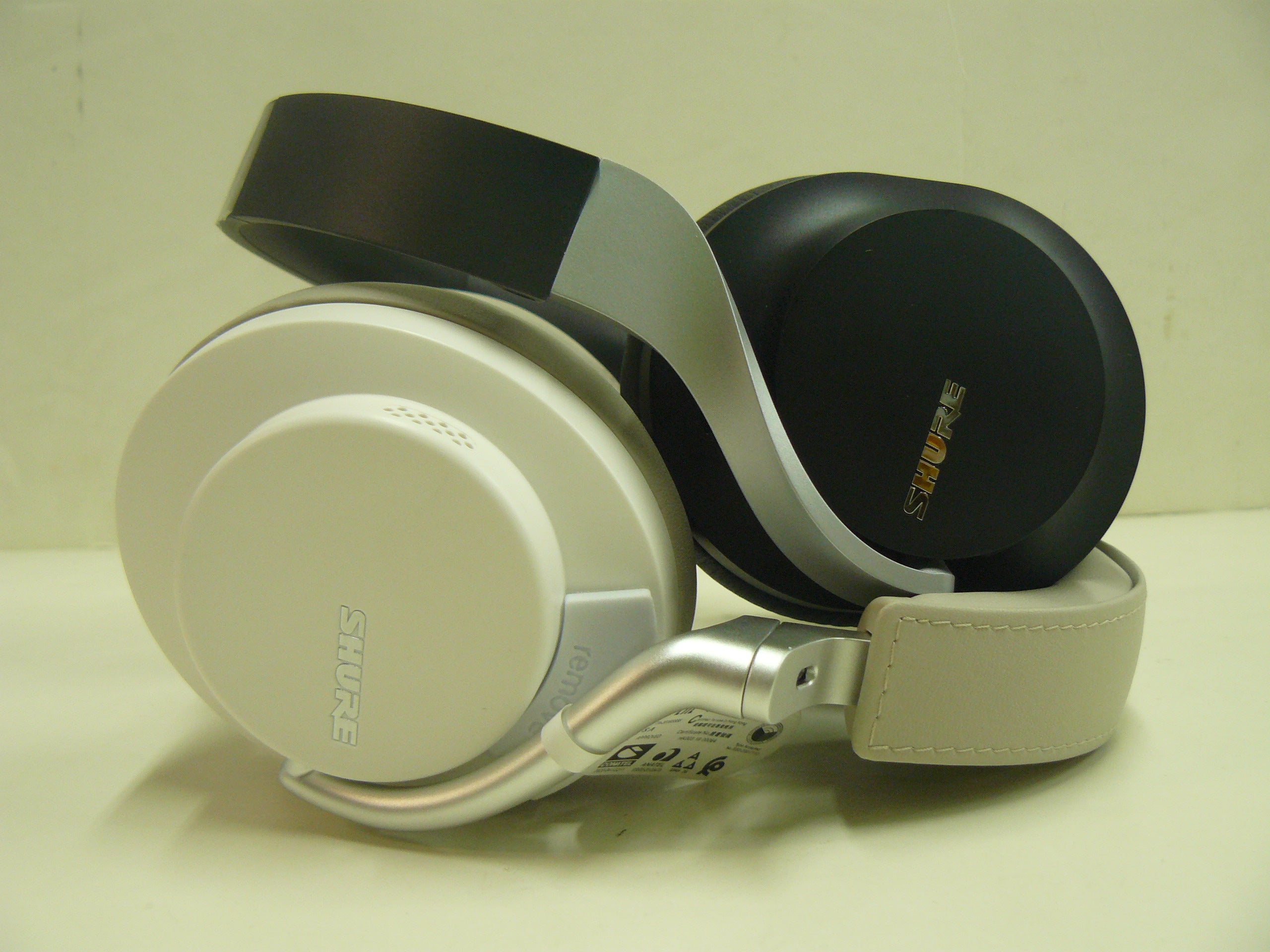 Shure Aonic 40 vs Aonic 50 Comparison Review